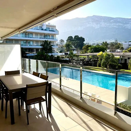 Luxury & Style In Marina Real *