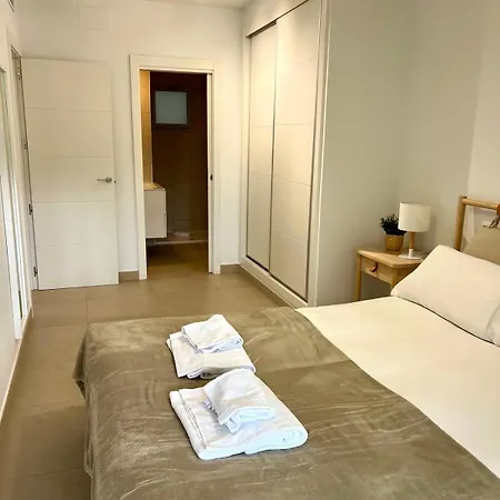 Luxury & Style In Marina Real *